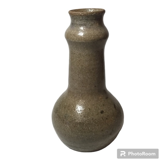Handmade Vintage Signed Studio Pottery Bud Vase - Picture 2 of 5